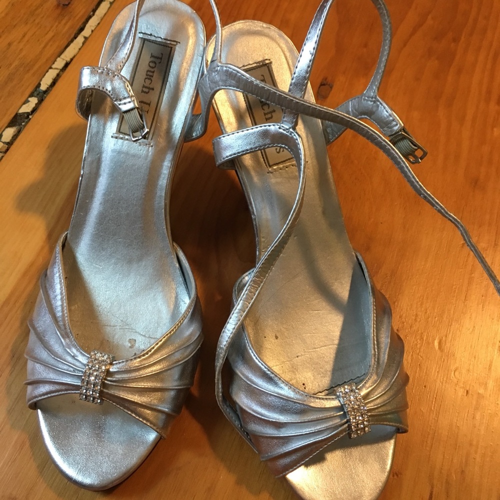 Touch Ups size 9 heels